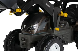 rollyFarmtrac Premium Valtra – 710409 by Rolly Toys – interior photo 3 of 4