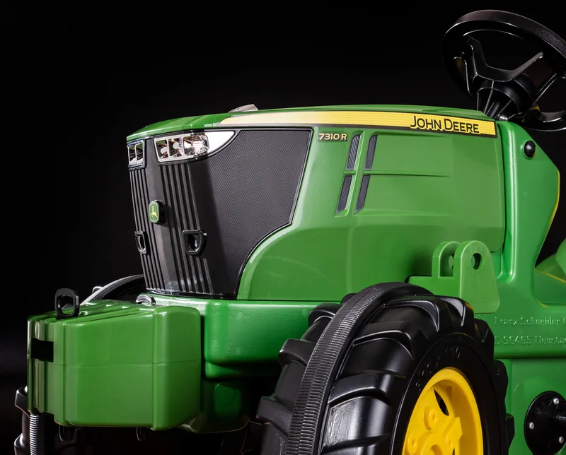 rollyFarmtrac John Deere 7310R – 710317 von Rolly Toys – Ambientefoto 2 von 4