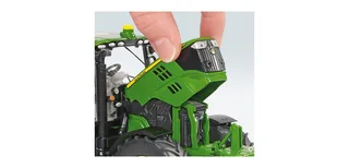 John Deere 6125R m. chargeur frontal – 077344 · 1:32 de Wiking – photo du produit 1 sur 4