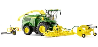 John Deere forage harvester 8500i – 077832 · 1:32 by Wiking – product photo 1 of 4