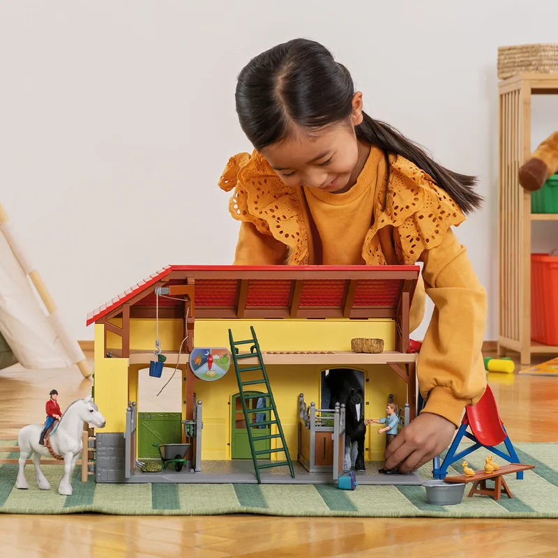 42485 Horse stable by Schleich – interior photo 2 of 4